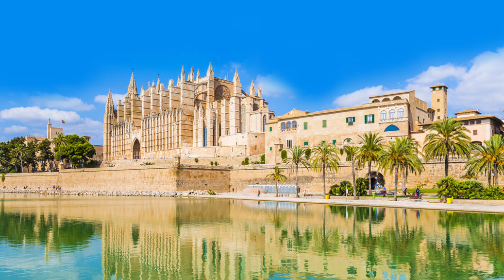 Cathedral in Palma de Majorca islands, Spain
